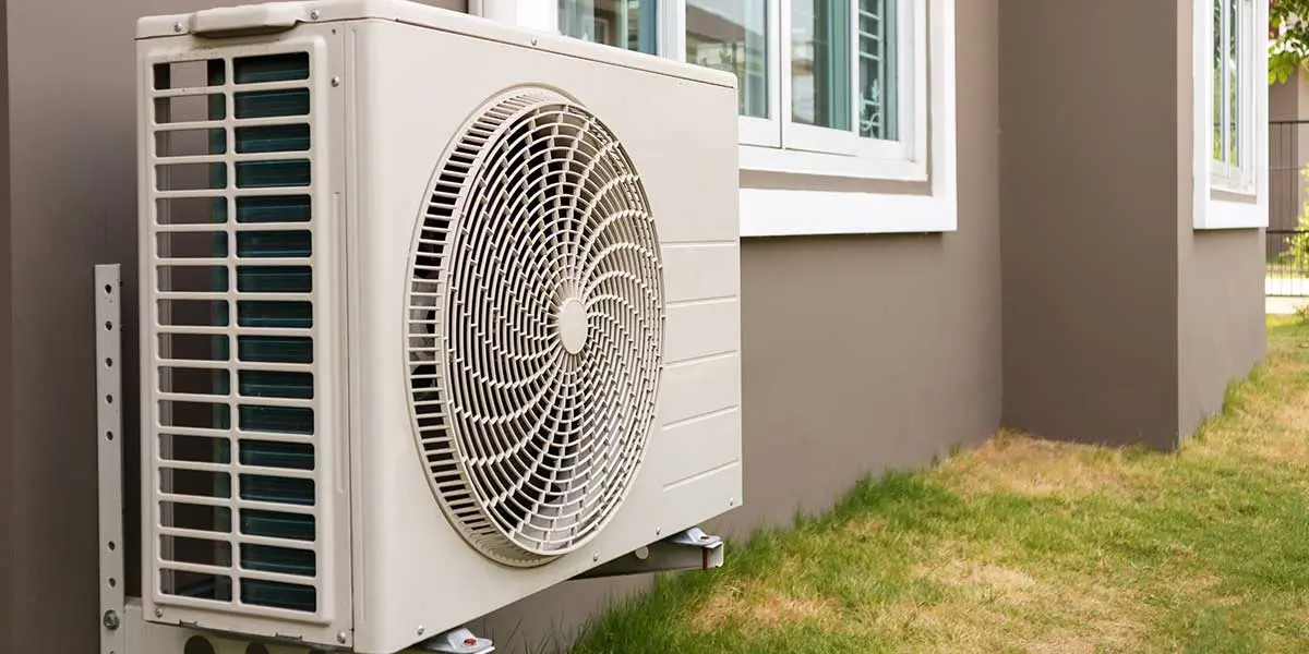 Why Is Your Heat Pump Blowing Cold Air in Winter